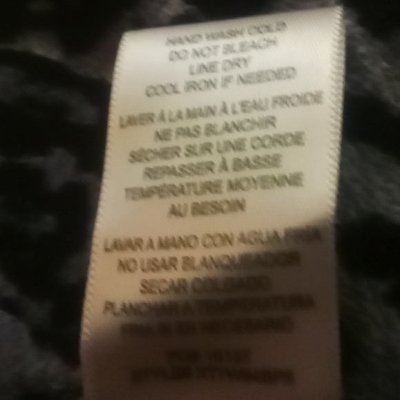 😱 Bobeau 3x black & grey & white leopard print blouse. - Picture 5 of 5